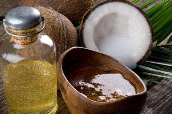 椰子油的功效与作用及禁忌 椰子油的食用方法