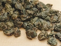 沉香茶属于什么茶？