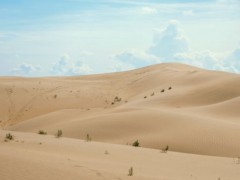 地球快没沙子了是什么情况？为什么不搬运沙漠的沙子？