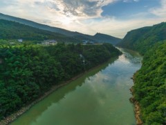 澜沧江（湄公河）发源地是哪里？流经哪几个国家？