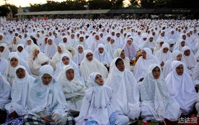 穆斯林妇女为什么戴头巾 穆斯林为什么戴头巾